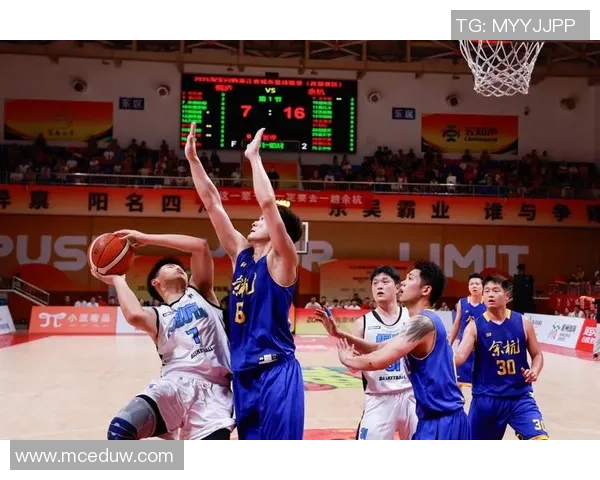 杭州篮球队个人能力深度解析与发展潜力探讨 杭州篮球队个人能力深度解析与发展潜力探讨