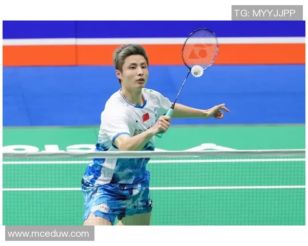 深圳羽毛球队荣登羽毛球节奏排行榜第十名展现卓越实力与团队精神 深圳羽毛球队荣登羽毛球节奏排行榜第十名展现卓越实力与团队精神